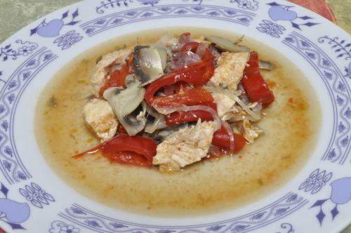 Zapečené kuřecí maso po cikánsku – Snadné recept z Česko kuchyně, hotový za 30 - 45 minut